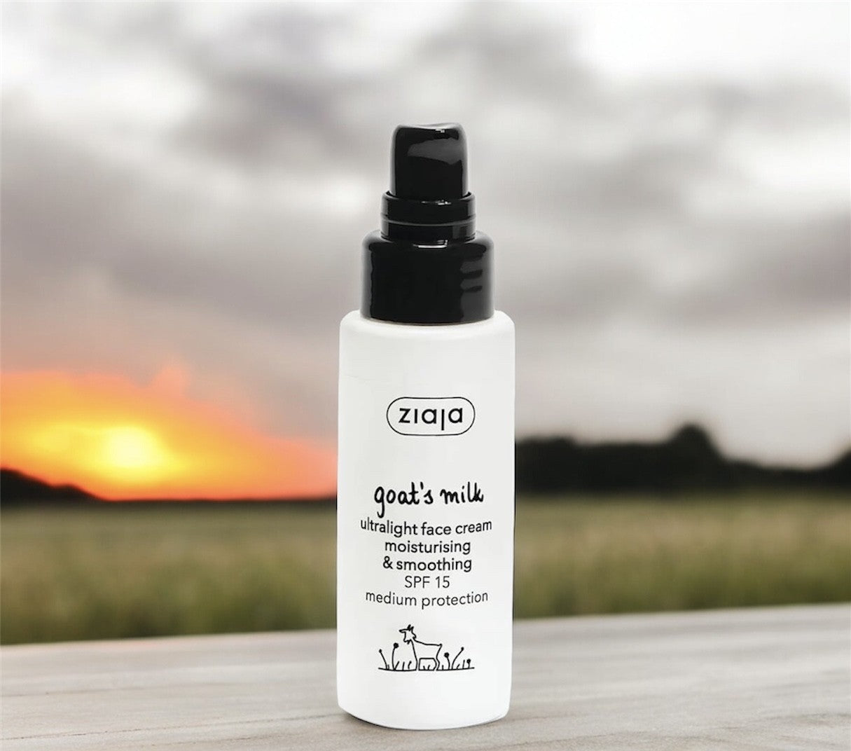 Crème Visage Légère & Lissante (Anti ride) SPF15 au Lait de chèvre image 0